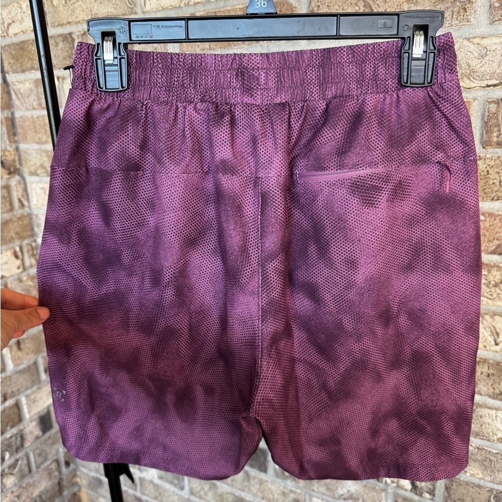Lululemon Channel Cross Swim Short *7"
Shadow Mesh Vintage Plum Multi Size S - Picture 6 of 14